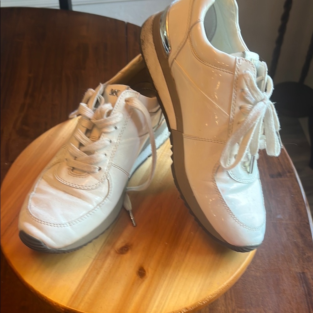 Michael Kors White Athletic Shoes Minimalist Style
